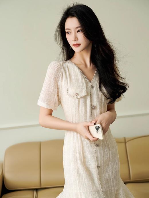奢姿2025夏季新款大码女装法式V领气质裙子胖妹妹优雅鱼尾连衣裙9942863008 商品图4
