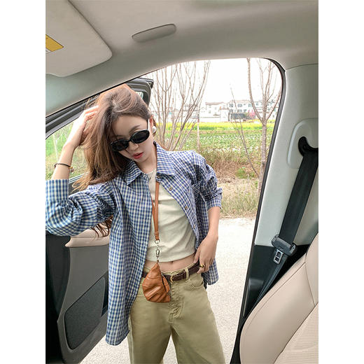 <曾小咸推荐>韩系慵懒宽松蓝色格子衬衫T恤裤子套装 商品图2