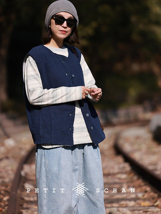 PETIT SCHAN小闪 CLO#764 outline 似廓 棉麻H型法式自然感毛边马甲 商品图1