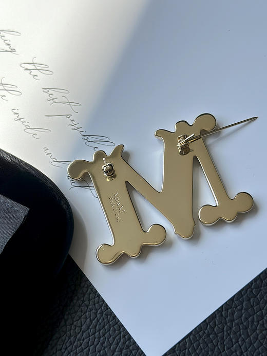 THS-无  max 秋冬点睛之笔胸针 经典款82粒施华洛钻水晶胸针 CU979 商品图9