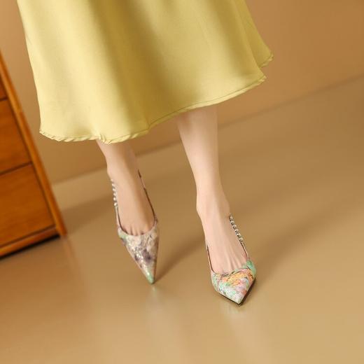 【预售7天】细跟包头凉鞋女轻奢夏季新款尖头气质一字带后空印花牛皮高跟鞋CX&CX8111-2 商品图3