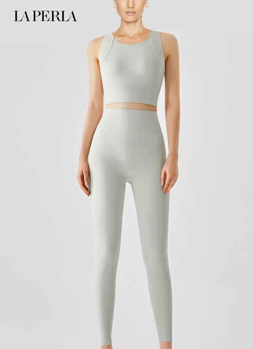 【团购】返场啦 可儿自留栗子咖色 又留了一套象牙白  好好看 更加塑型的 LAPERLA  瑜伽健身背心式 跑步套装 商品图0
