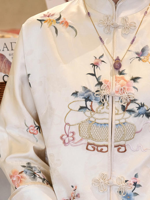 盛唐牡丹| 富贵花篮手推绣真丝外套 商品图1