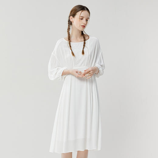 Famecoco范可儿夏季白色连衣裙飘逸垂感七分袖高腰休闲中长裙F223FA017 商品图0