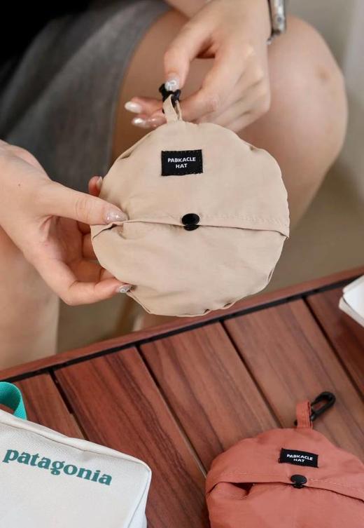 【家居百货】见过可以小到巴掌大的登山帽吗⁉ 防晒防水还百搭❗【情侣同款户外防水收纳渔夫帽】终于实现登山帽自由❗敲百搭，版型超正显脸小，拍照真的超级出片❗❗ 商品图4
