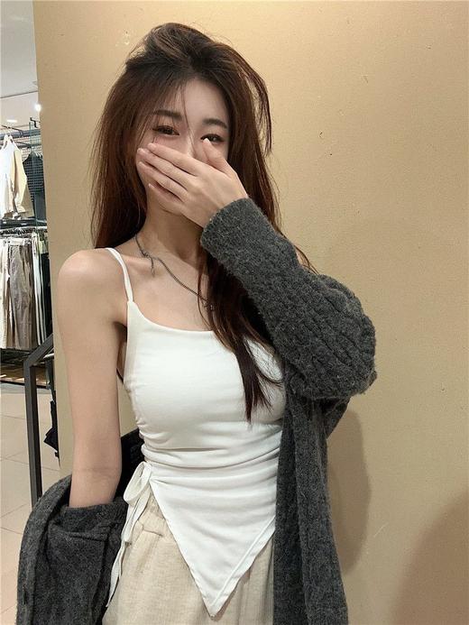 【49.9抢2件❗不规则开叉吊带】夏日性感C位就是你，自带胸垫+系带设计，内搭带胸垫外穿甜辣抹胸上衣吊带QQ 商品图3