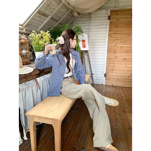 <曾小咸推荐>韩系慵懒宽松蓝色格子衬衫T恤裤子套装 商品图3