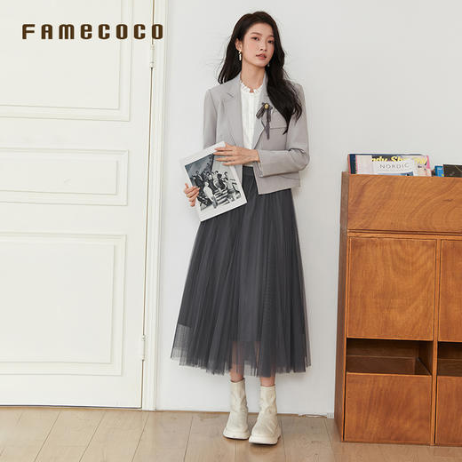 Famecoco文艺范西装外套纯色短款拼接设计职业风春秋款FAB6AW010 商品图3
