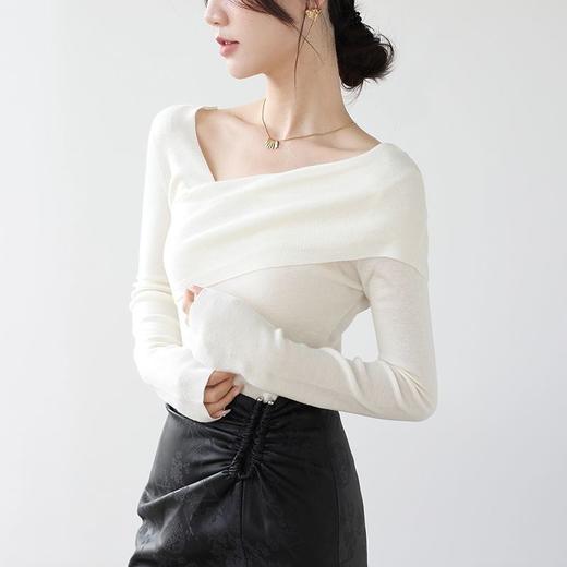 斜领纯色修身打底衫，法式温柔风，绝美纯欲 商品图3