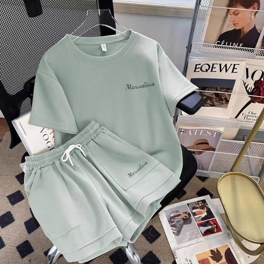【休闲跑步运动服套装】夏季韩版宽松显白洋气短袖短裤 学生两件套潮 商品图2
