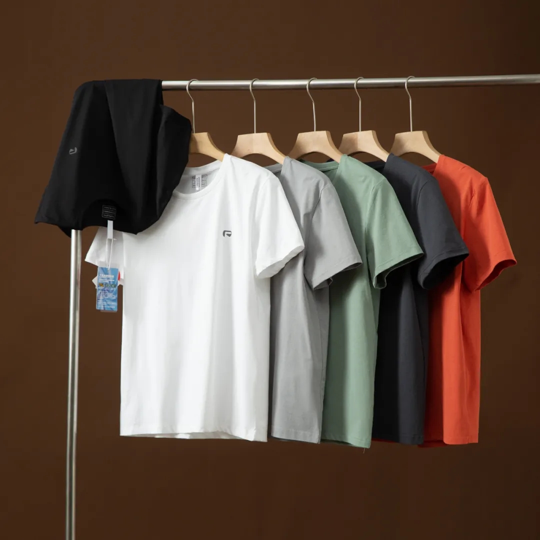 【yz-1993】男子夏日户外速干短袖T恤！！