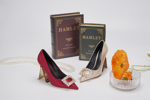 westory春秋缎面水钻方扣中式高跟宴会秀禾鞋婚鞋两穿72351 商品图2