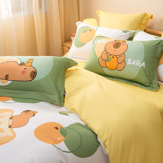 多喜爱 萌趣卡通全棉斜纹四件套 卡皮巴拉/快乐小狗/甜梦花园/快乐池塘hl  斜纹织造 100%棉 双面设计 宽边枕套设计 商品图13