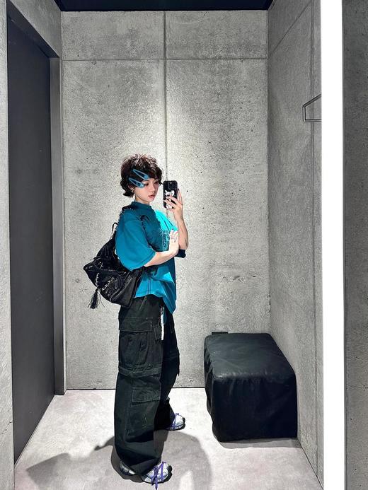 Balenciag*巴黎世家25Ss春夏新款重工炒色做旧字母T恤男女同款情侣系（DQJ） 商品图0