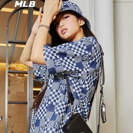 【品牌授权】防伪码 韩国MLB 棋盘格斜挎包-深蓝色 女新款老花满印休闲时尚运动背包单肩学生书包 3ACRS042N 商品图4