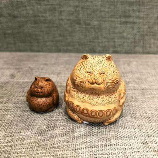 招财猫°中&小号竹雕小把件 商品图2