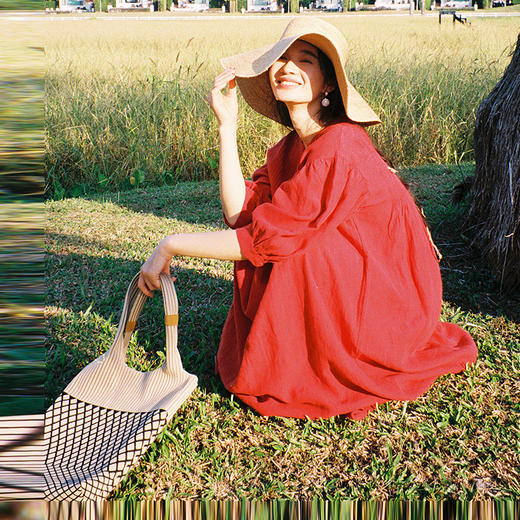 绽放101朵/红石榴连衣裙砂洗亚麻V领重工细塔克灯笼袖七分袖裙子 商品图2