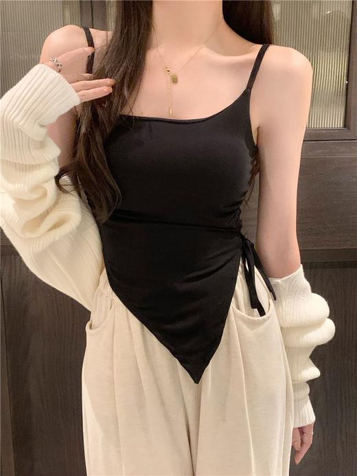 【49.9抢2件❗不规则开叉吊带】夏日性感C位就是你，自带胸垫+系带设计，内搭带胸垫外穿甜辣抹胸上衣吊带QQ 商品图2