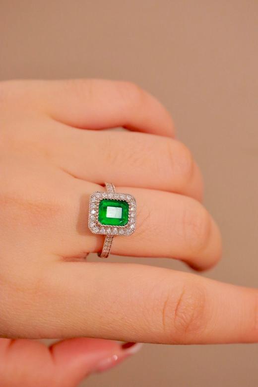 1.5ct刻面祖母绿戒指 商品图4
