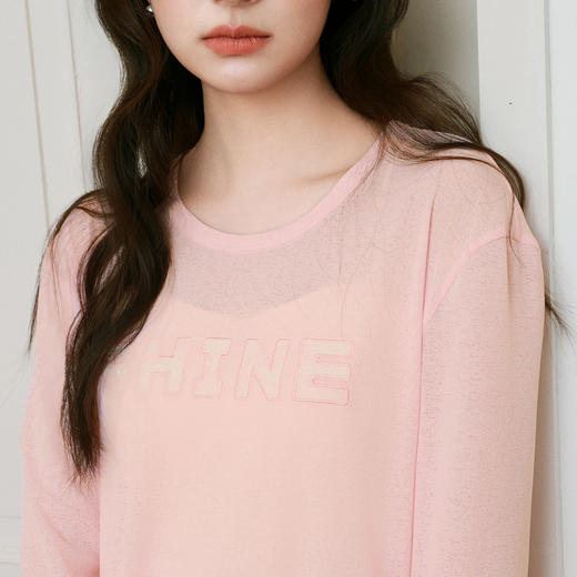 【严选】诗凡黎竹节丝镂空针织罩衫2025夏新款刺绣字母宽松薄款套头空调衫7G3100531 商品图3