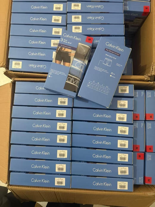 正品蓝盒长款-CalvinKlein 男款内裤
颜色：黑蓝灰
材质：66%人造棉+29%棉+5%弹性纤维
尺码：SMLXL 商品图8