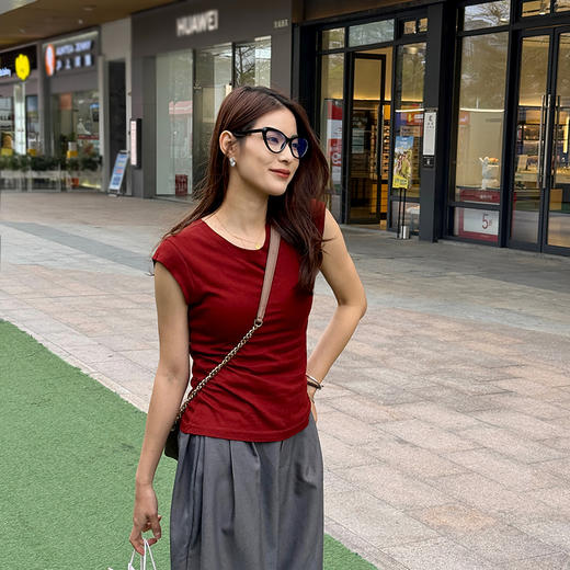 京东顺丰发货系列！【杉夏 水面膜 蚕丝无袖 打底短袖 ZM813】设计小众款 莱赛尔+桑蚕丝 空气感裸肌面料 四季百搭 商品图4