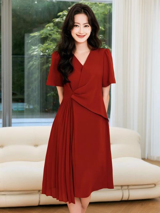 奢姿2025年夏季新款大码女装气质V领简约连衣裙百搭休闲裙子9932825559 商品图0