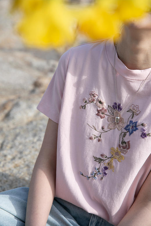 牧衣游原创 机绣纯棉T恤女夏新品舒适亲肤百搭简约圆领短袖 北初 商品图5