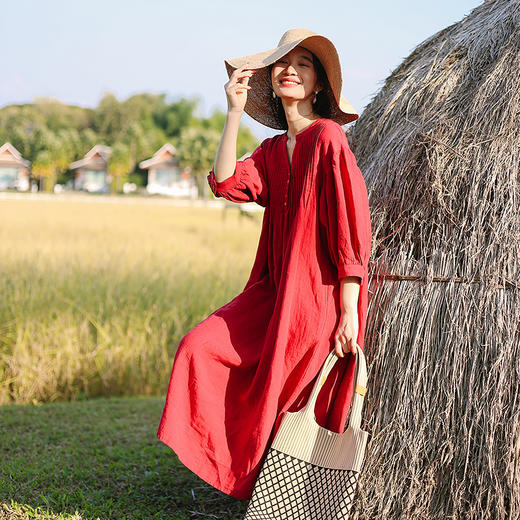 绽放101朵/红石榴连衣裙砂洗亚麻V领重工细塔克灯笼袖七分袖裙子 商品图0