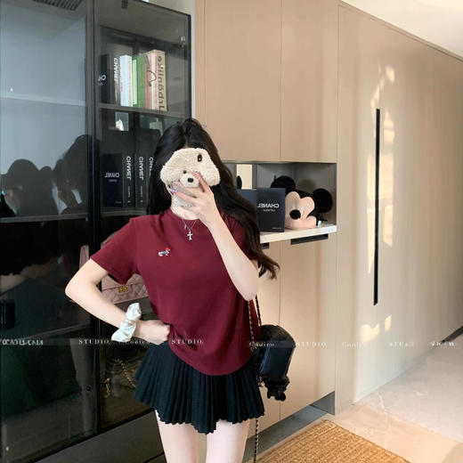 【79元/2件】设计感凉感棉短袖T恤 夏季女2025新款韩版爱心刺绣百搭纯色圆领上衣 商品图6