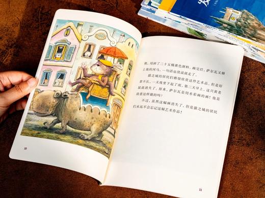 《读不够的奇妙故事书》礼盒精装版（全18册）赠送1本《一册一练精读手册》。 获奖大师经典绘本，18个成长主题，165个脍炙人口的好故事，3~12岁情商培养+人格塑造。 商品图5