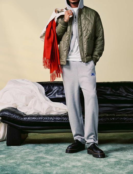 BUR新款战马刺绣直筒卫裤 热门裤型 合身小直筒 商品图6