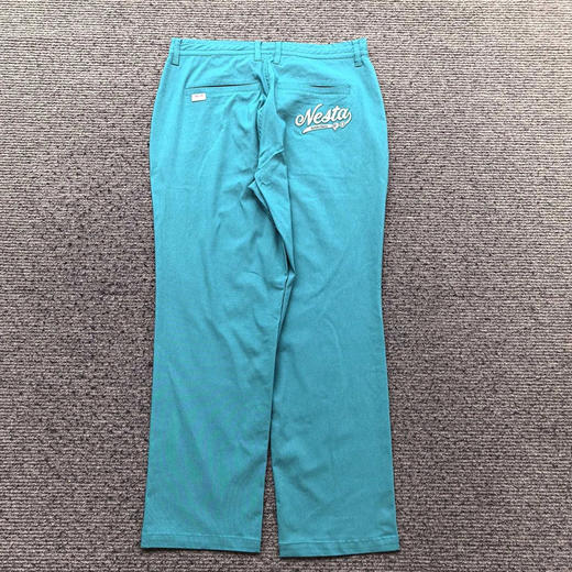 正品日单NESTA 高尔夫长裤，吸水快干材质，宽松版型，只有灰色M XL XXL 祖母绿XL XXL 各几条
M 腰围 80 XL腰围 88 XXL 腰围 92
原价 9990 日元。 商品图3