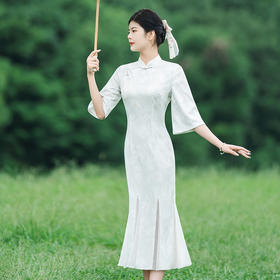 绿色高端气质少女鱼尾改良倒大袖旗袍KK1013