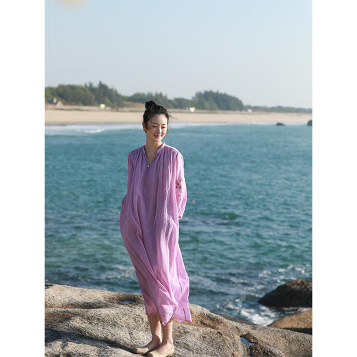 牧衣游原创 炒色精工手绣100支新疆棉连衣裙设计感V领长裙 叙别梦 商品图1