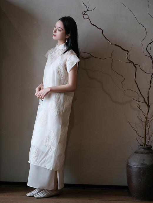 廷前观棠 | 玉玊连衣裙 商品图3