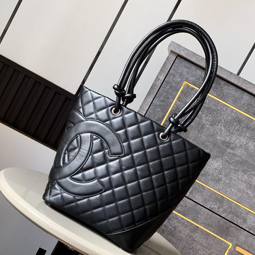 CHanel*香奶奶24A早春中古康鹏菜篮子包熊猫配色 商品图0