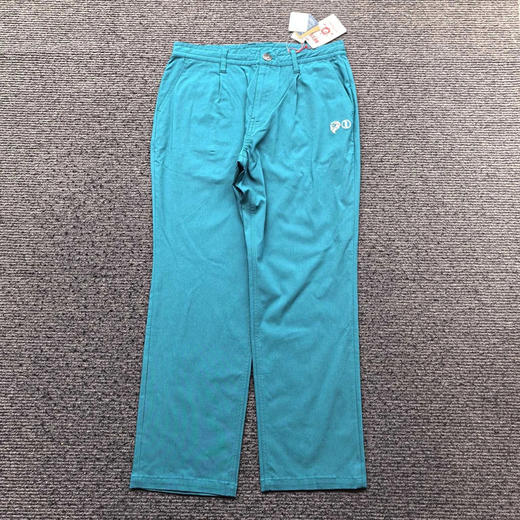 正品日单NESTA 高尔夫长裤，吸水快干材质，宽松版型，只有灰色M XL XXL 祖母绿XL XXL 各几条
M 腰围 80 XL腰围 88 XXL 腰围 92
原价 9990 日元。 商品图2