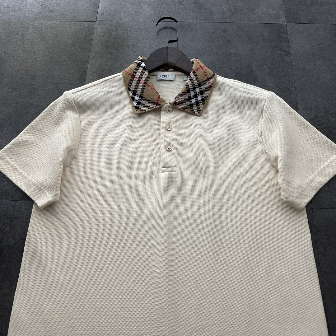 点此购买巴宝莉春夏季男士经典格纹衣领短袖polo衫md312328