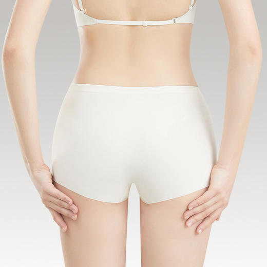 【女士平角安全短裤】冰丝安全裤防走光无痕内裤中腰平角裤防夹臀打底裤 商品图1