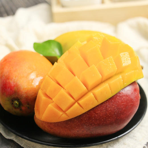 助力海南贵妃芒果，新鲜香甜，多汁，产地直发，新鲜现摘！ 商品图3