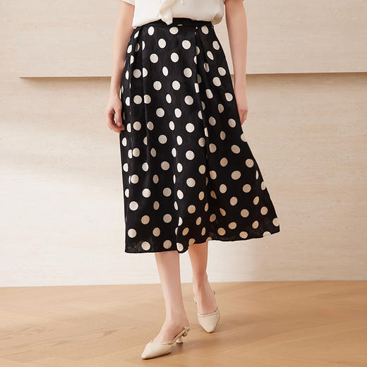 EITIE爱特爱优雅复古波点高腰显瘦a字过膝百搭半身裙2025夏季新款B2506606 商品图3
