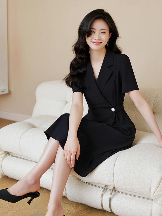 奢姿2025年夏季新款大码女装气质V领简约连衣裙百搭休闲裙子9932825559 商品图4