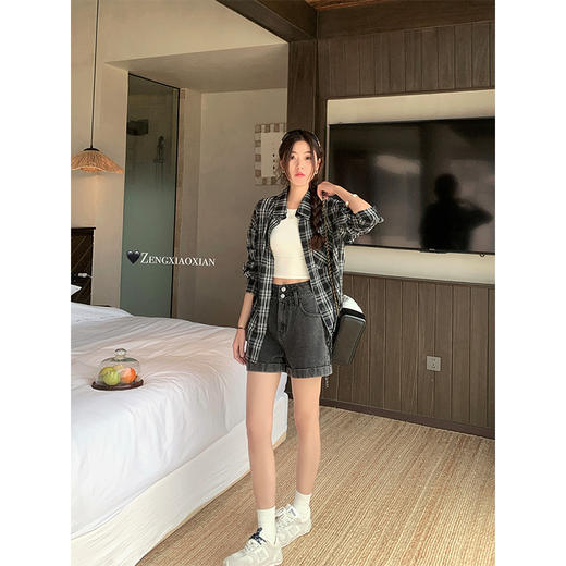 【129元任选2件】现货！2色高腰双扣牛仔裤宽松a字短裤 商品图4