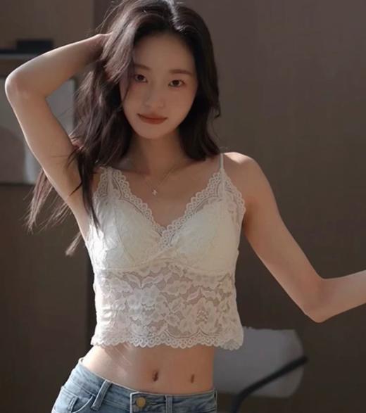 老米优品🎈2件99！浪漫入夏《法式桑蚕丝蕾丝吊带》桑蚕丝胸垫，固定杯~ 唯美内搭，复古氛围感get~ 商品图0