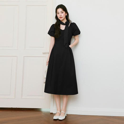 【严选】诗凡黎连衣裙2025春新款泡泡袖收腰显瘦赫本风浪漫气质公主裙7G3190201 商品图0