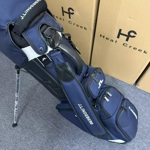 外贸原单正品林德伯格（J.LINDEBERG）高尔夫支架包
经典黑与深邃蓝，简约又不失格调
多口袋设计超实用，分区合理方便拿取球具 商品图7