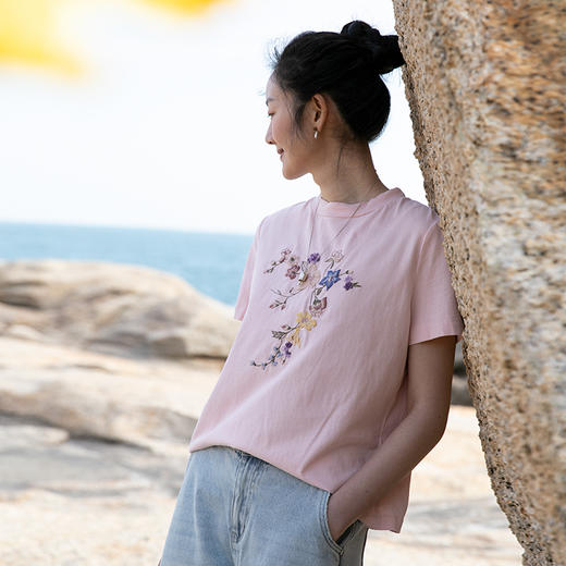 牧衣游原创 机绣纯棉T恤女夏新品舒适亲肤百搭简约圆领短袖 北初 商品图0