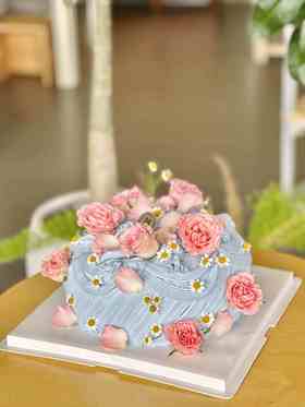【2025新品】莎士比亚的花园·奶油蛋糕（鲜花颜色随季节改变哦）