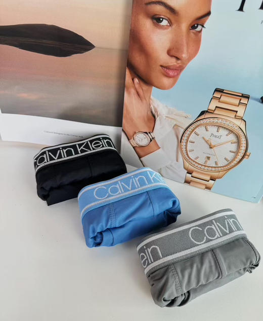 正品蓝盒长款-CalvinKlein 男款内裤
颜色：黑蓝灰
材质：66%人造棉+29%棉+5%弹性纤维
尺码：SMLXL 商品图1